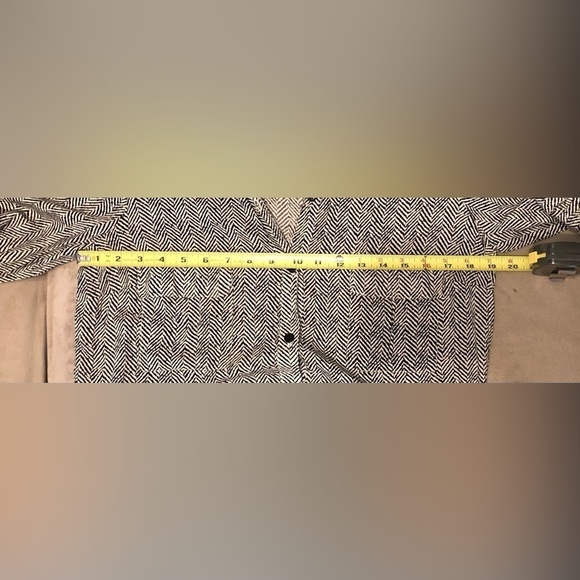 NEW NWOT SPLENDID Chevron Pattern Shirt Dress - Picture 4 of 4